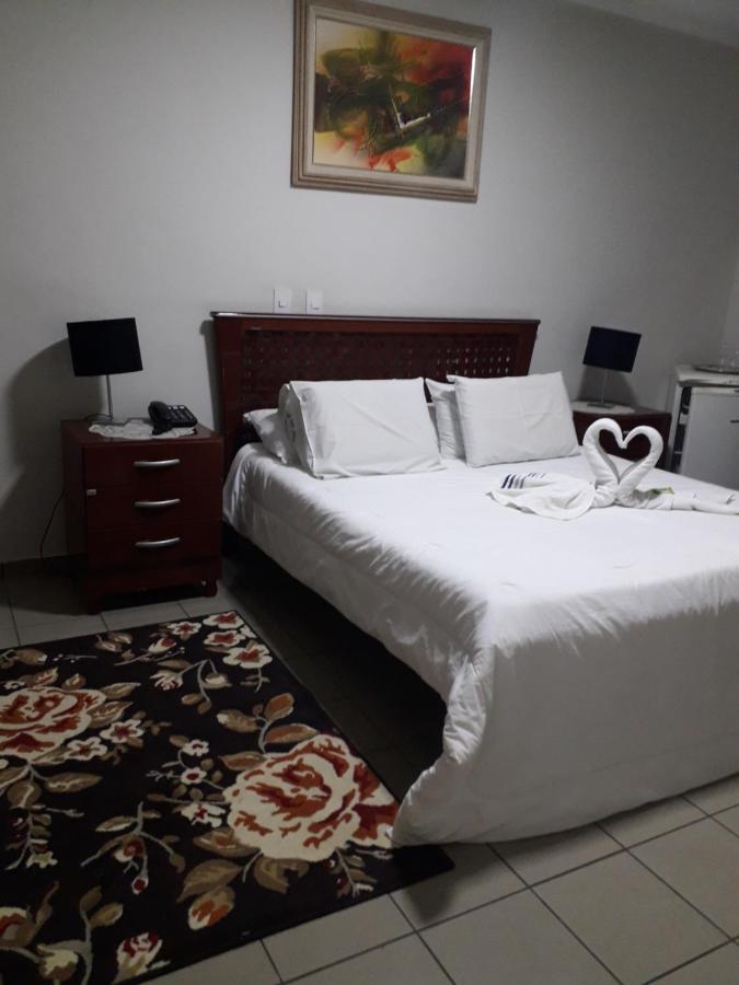 Hotel Athenas E Convencoes อาราซาตูบา ภายนอก รูปภาพ